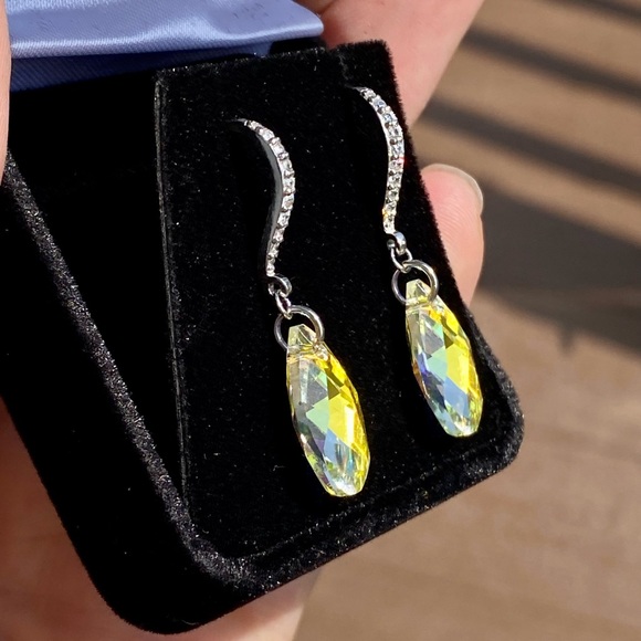 💸FINAL PRICE DROP🌻NIB 925 Golden Shadow Aurora Borealis Earrings🌻 - Picture 9 of 14